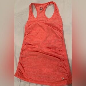 OLD NAVY SPORTS TANKTOP